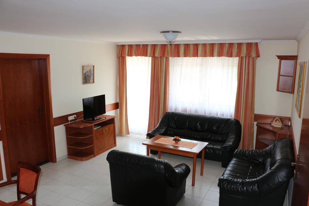 Fortuna Villa Hévíz Habitación foto